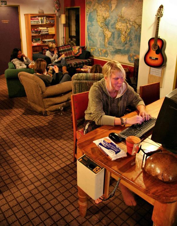 Tasman Bay Backpackers Hostel Nelson Kültér fotó